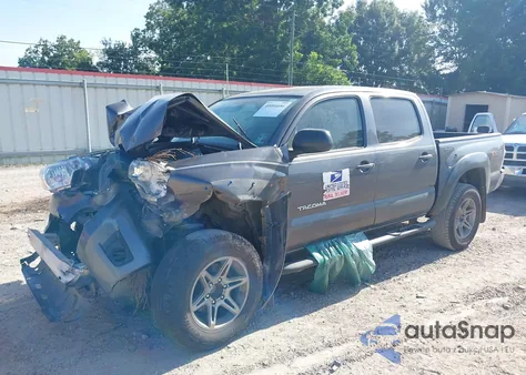 2013 Toyota Tacoma Prerunner V6 z USA, uszkodzony, nr VIN 5TFJU4GN1DX029750